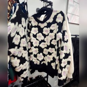 Oversized Flower Sweater